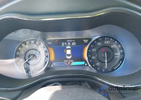 2015 Chrysler 200 S из США, поврежденный, VIN 1C3CCCDG5FN648852